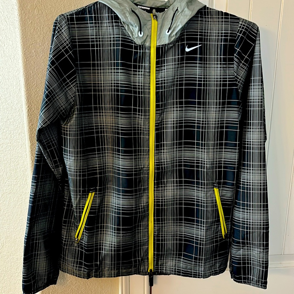 Nike Women’s lightweight running jacket- Size Small